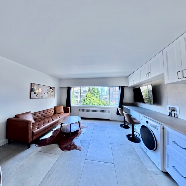 Photo - 1540 Haro St Unit 207