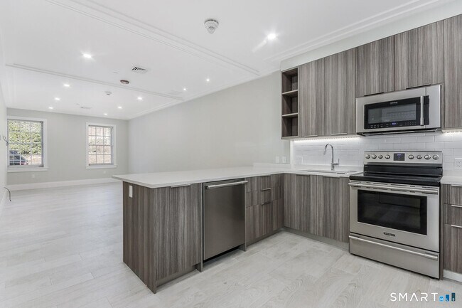 Photo - 1990 Bronson Rd Unidad #4