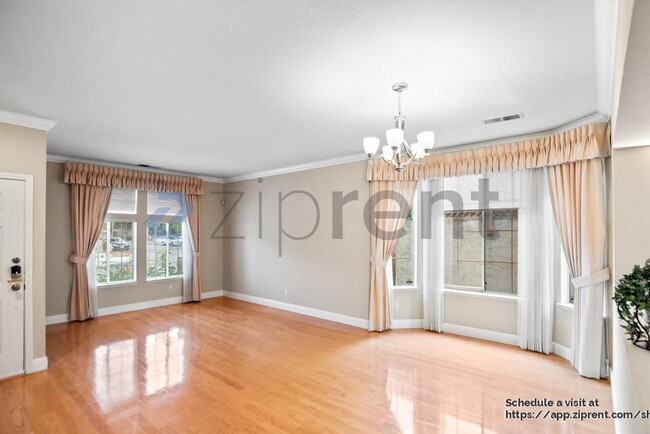 Photo - 1701 Feasel Ct House