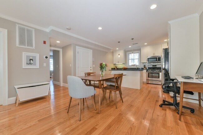 Photo - 6 Peter Parley Rd Unidad 2