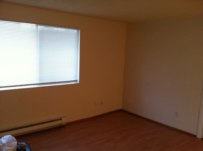 Photo - 736 22nd St NE Unidad 736