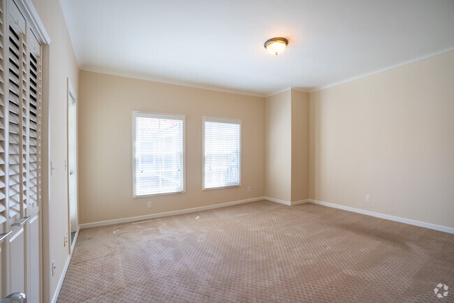 2 BR, 1.5 BA - Town House
