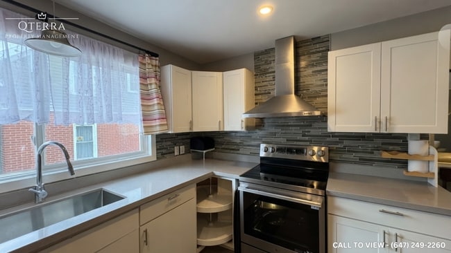 Photo - 5958 Carlton Av