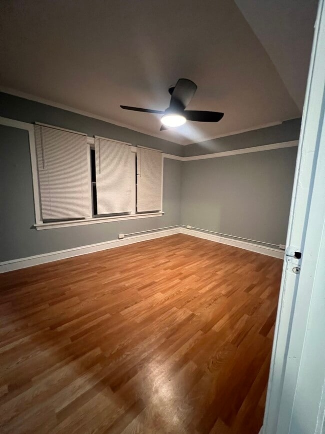 Photo - 7800 S Burnham Ave Unit 1F