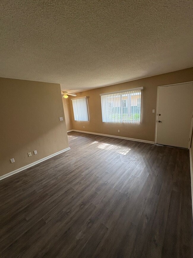 4379 Hamilton St Unit B03