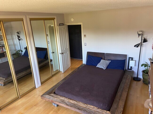 Habitación principal - 6601 Springpark Ave Unidad 16