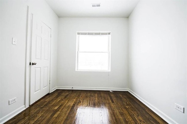 Photo - 7254 S University Ave