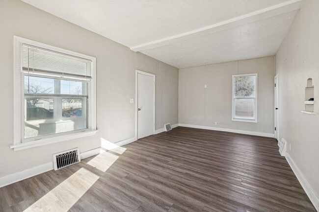 Photo - Comfortable 3-Bedroom Living in Benson