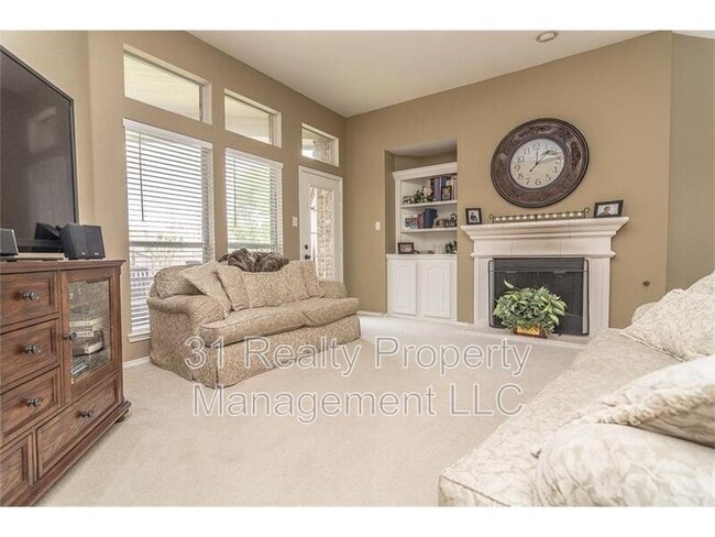 Photo - 5708 Bedford Ln