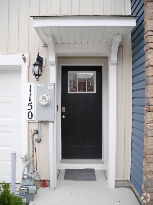 Building Photo - Spacious Townhome- Severn, MD