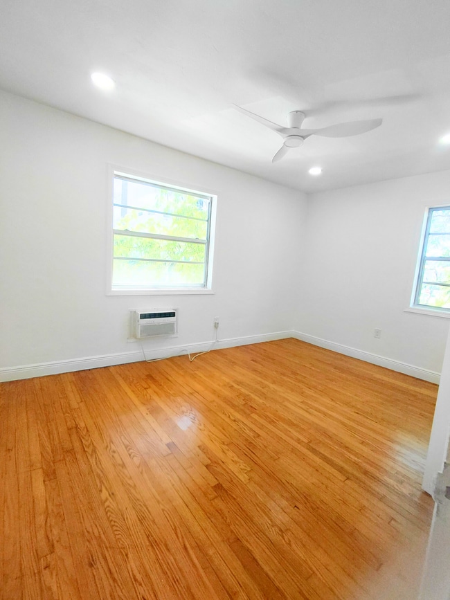 Photo - 795 84th St Unit 3