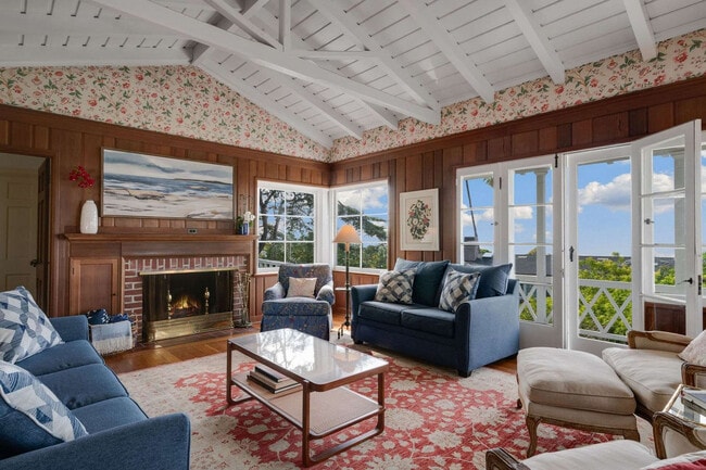 Photo - 1850 Castellana Rd Unit ID1461265P