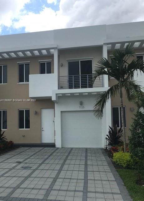 Photo - 7125 NW 102nd Pl