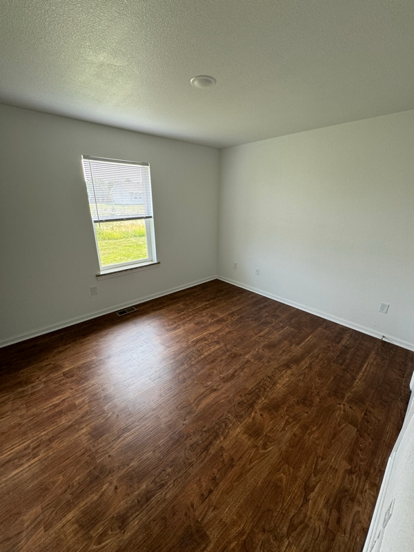Photo - 839 Foley Rd
