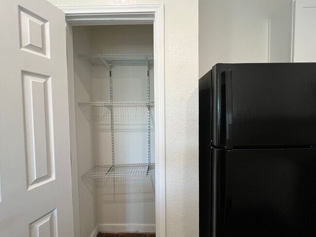 Photo - 6938 Crestway Rd