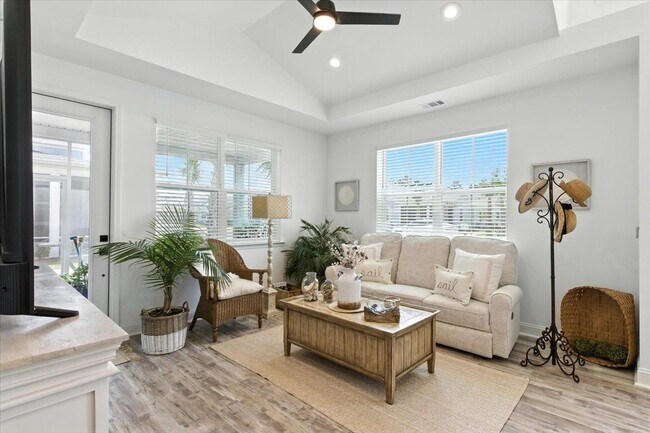 Photo - 91 Salty Fin Dr