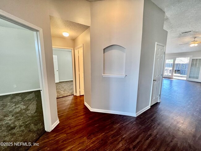 Photo - 2315 Companion Cir E