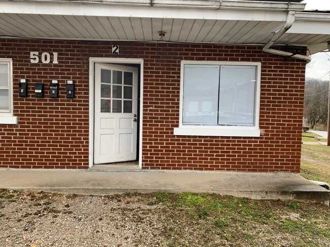 Photo - 501 Bourne Ave Unidad 1