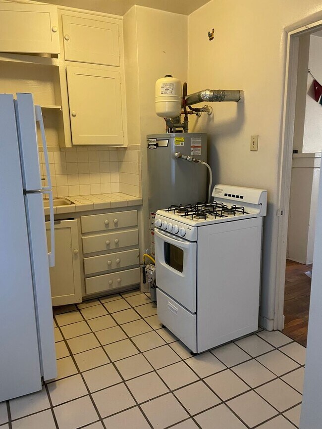 Regina Apartments