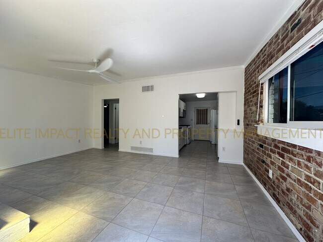 Photo - 1643 N Sonoita Ave