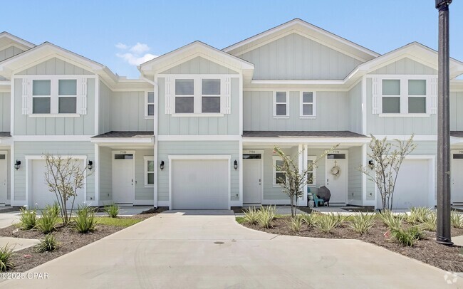 Building Photo - 7590 Shadow Lake Dr Rental