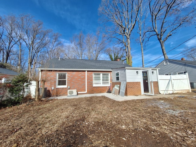 Photo - 3811 Walker Ave