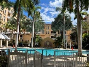3001 NE 185th St Unit 129