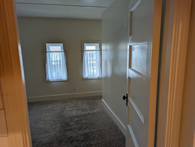 Photo - 1648 18th Ave Unit In Law Apt