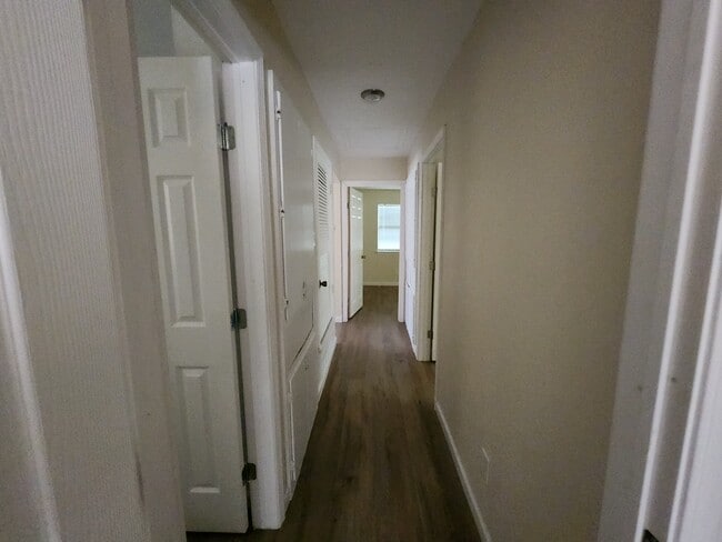 Photo - 1001 W Lincoln Ave
