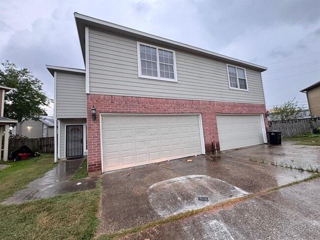 Building Photo - 6427 Waldron Cir Unit A Rental
