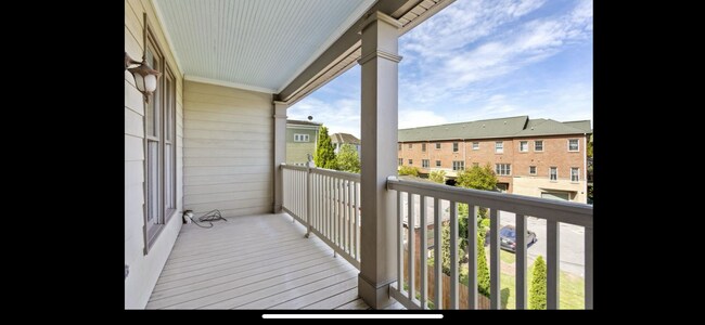 Photo - 3200 Long Blvd