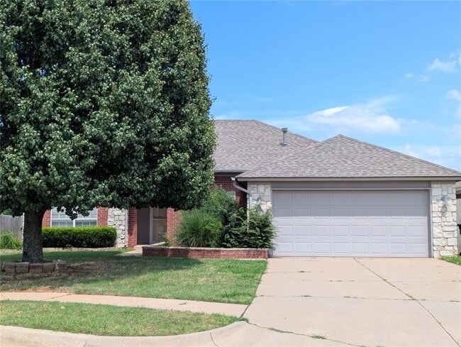 Photo - 2604 Southern Hills Dr House