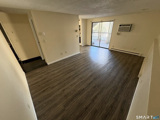 Photo - 20 Burgundy Hill Ln Unit 20