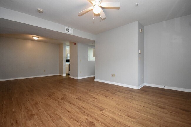 Photo - 2360 SW Archer Rd