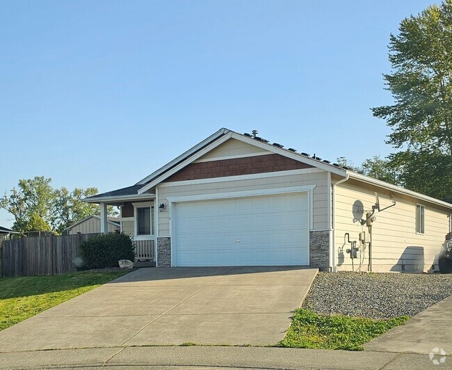 Building Photo - 7334 Halibut Dr Rental