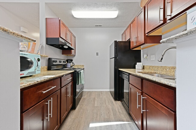 Photo - Oak Run Apartments