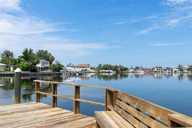 Building Photo - 6454 2nd Palm Point Rental