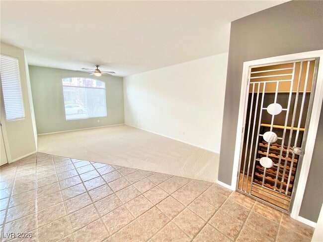 Photo - 208 Depaul Ct