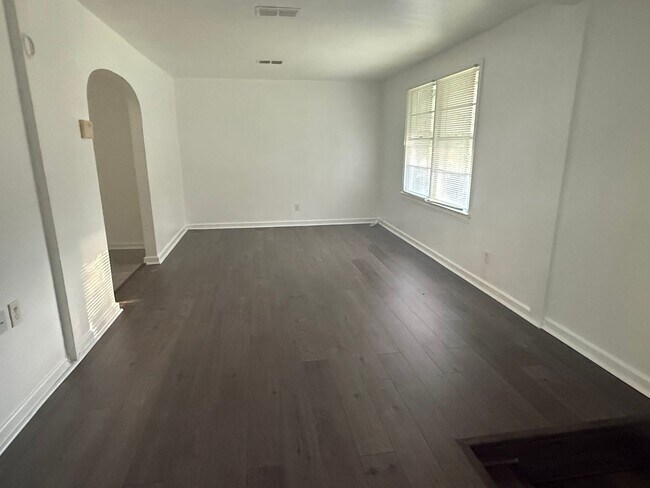 Photo - Cute 2/1 for rent