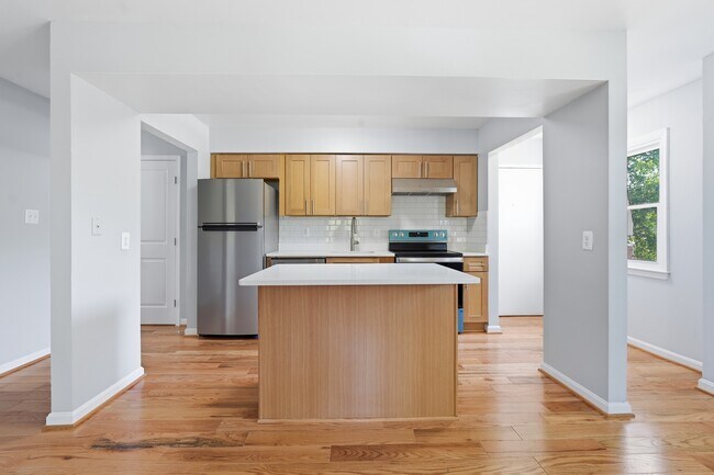 4804 Calvert Rd Unidad 4