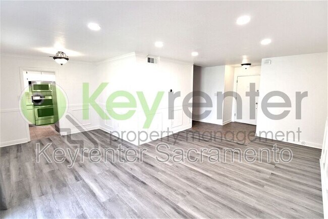 Photo - 8469 Cortadera Dr