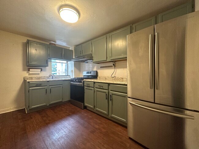 Photo - 917 Ellsworth St Unidad 2