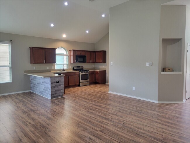 Photo - 5426 Floral Valley Ln
