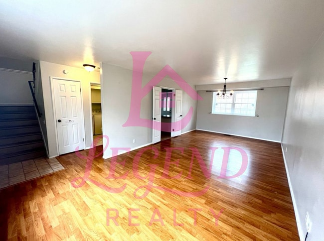 Photo - Spacious 2 Bed, 1.5 Bath Condo/Townhome in...