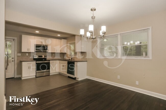 Photo - 1855 Shamrock Dr