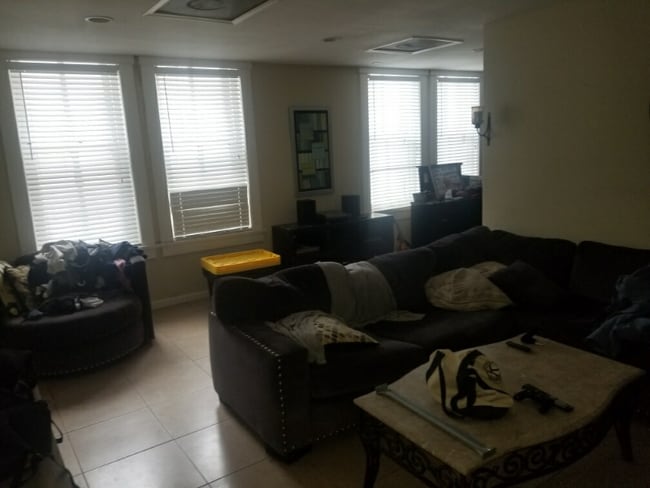 Building Photo - 524 23rd St Unit B