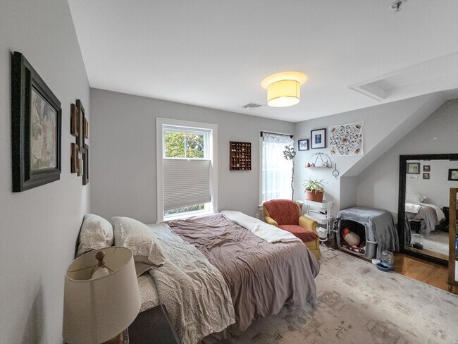 Photo - 19 Iona St Unit 3