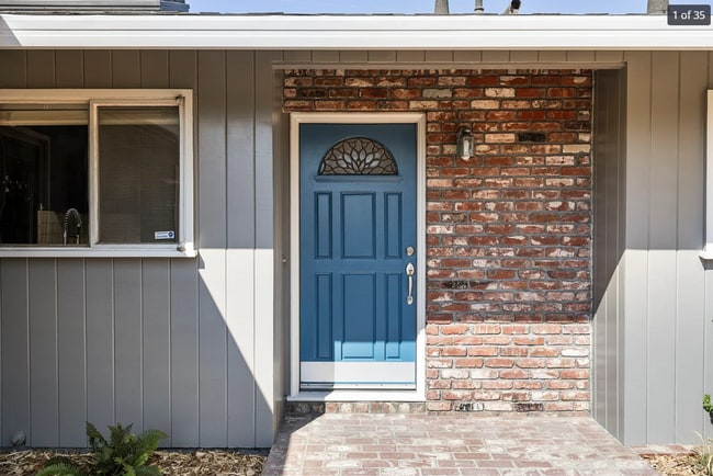 Photo - Light and Bright 3 Bedroom/ 2 Bath Home on...