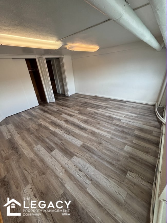 Photo - 604 E 2nd St Unidad 2