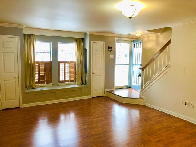 Photo - Gorgeous 2 BR/2.5 BA Condo in Ellicott City!